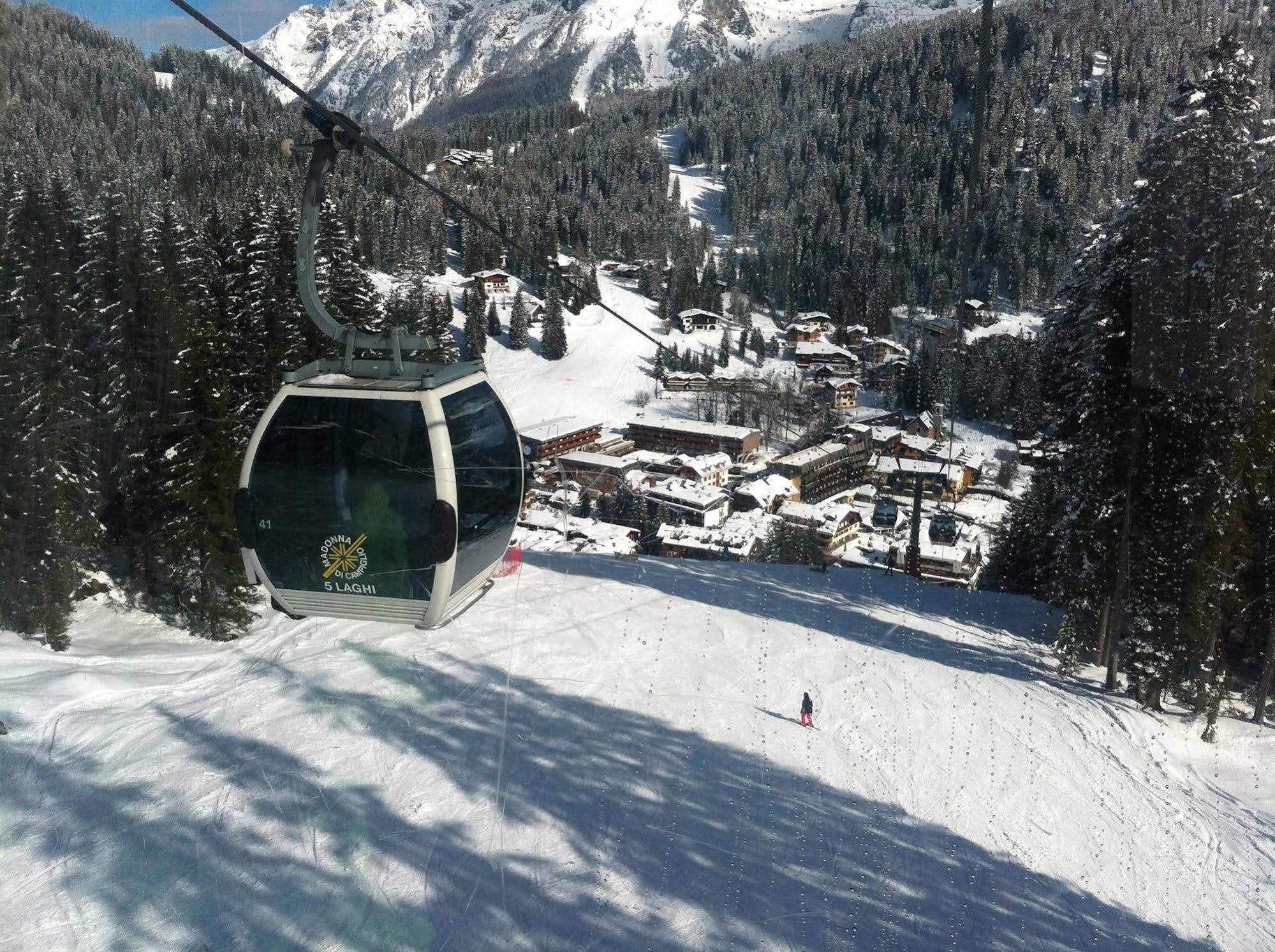 Affittacamere Lago Rotondo Медзана Екстериор снимка